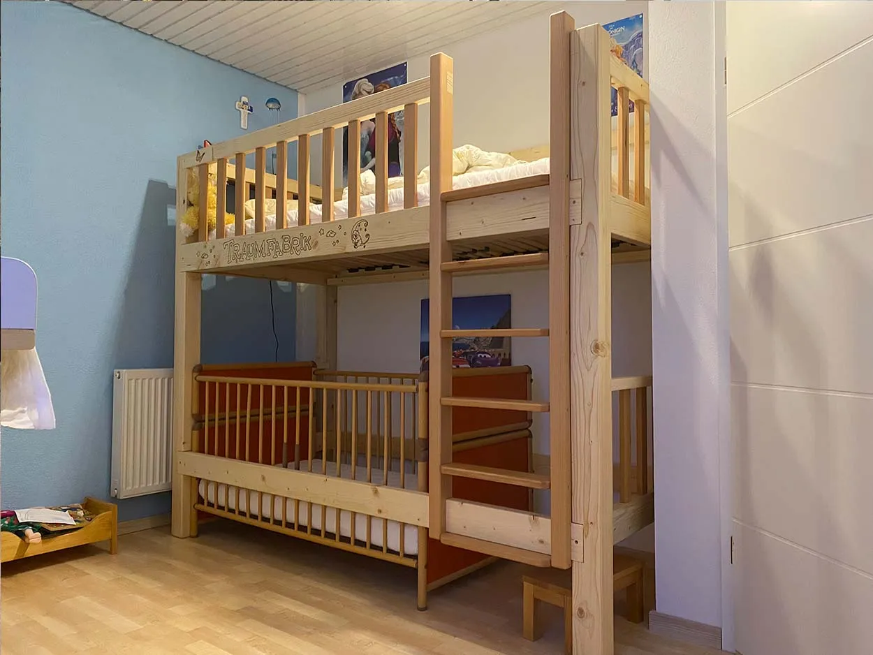 Ein Doppelstock-Hochbett für Kinder